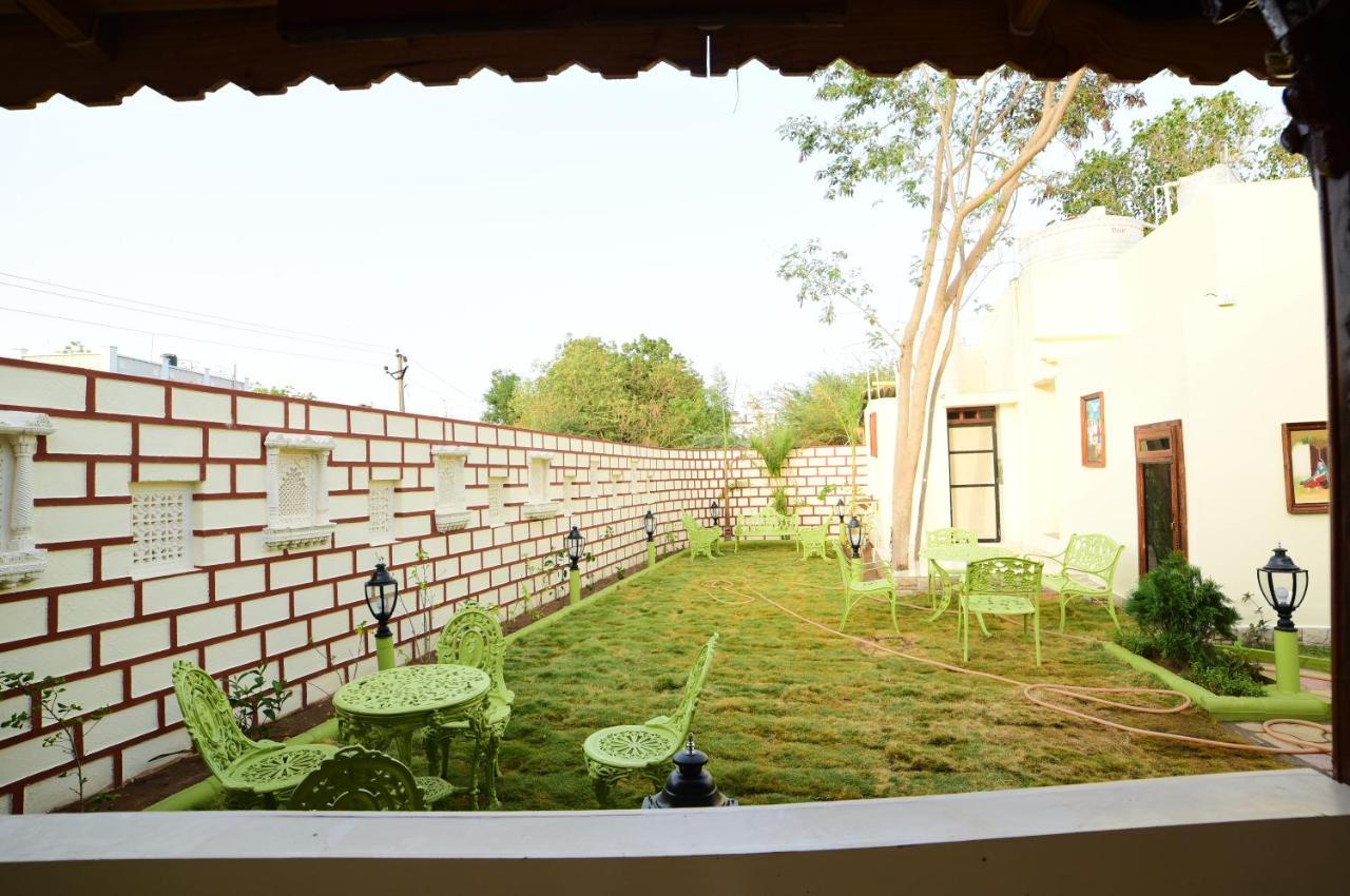 Shyam Home Stay Bhuj Exterior foto